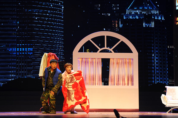 黄岛区小品《将心比心》喜摘中国文化最高奖群