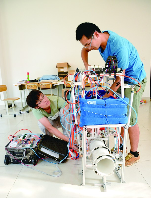 山科大学子研制深水管道工已申请国家专利 -