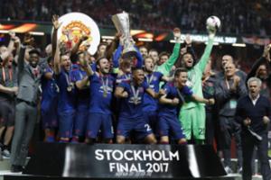 曼联欧联杯夺冠庆祝 获欧洲三大杯全满贯-青岛
